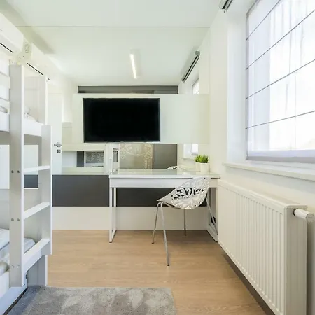 Premium Apartment *